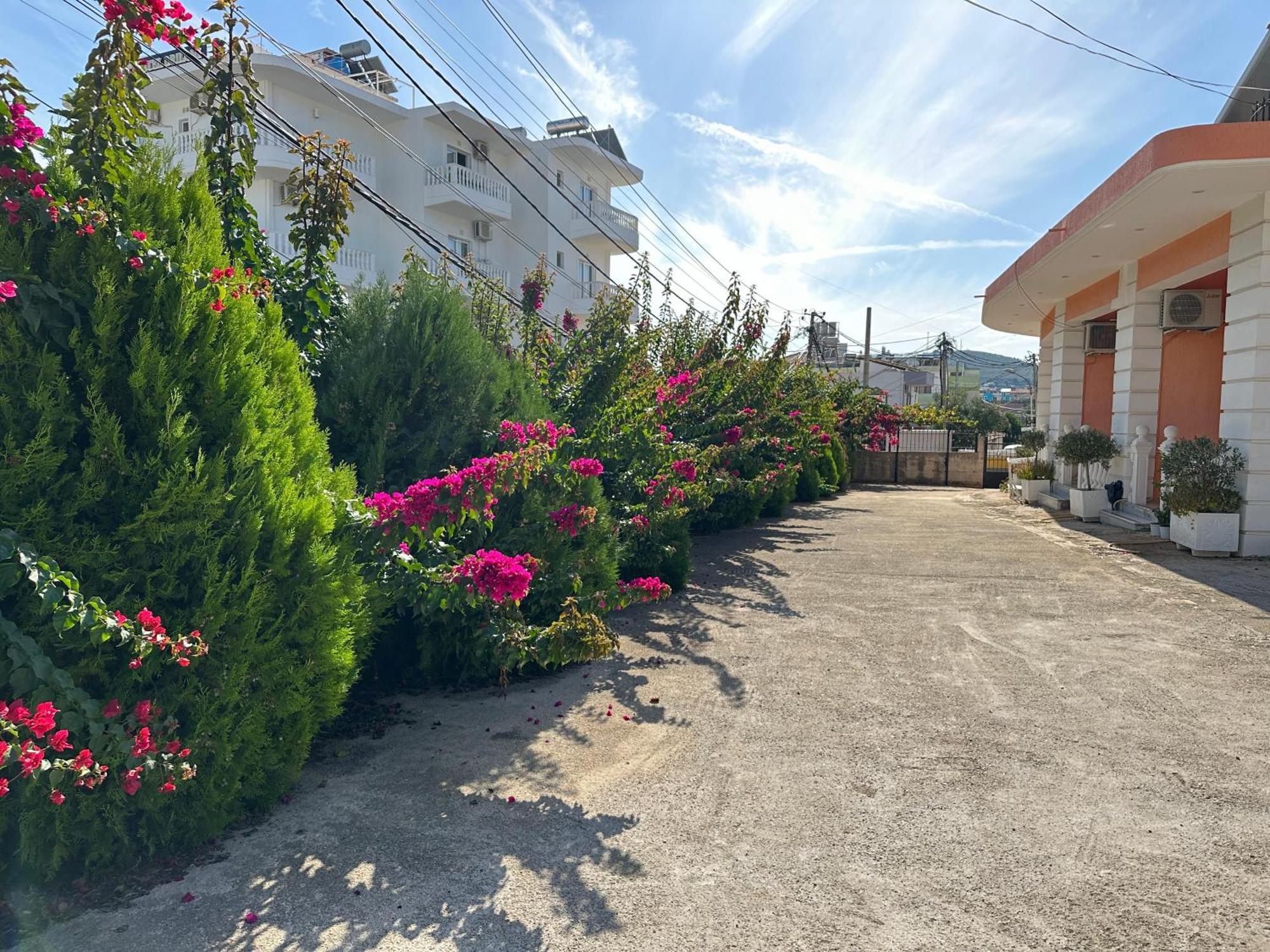 Villa Nicolaos Ksamil Esterno foto